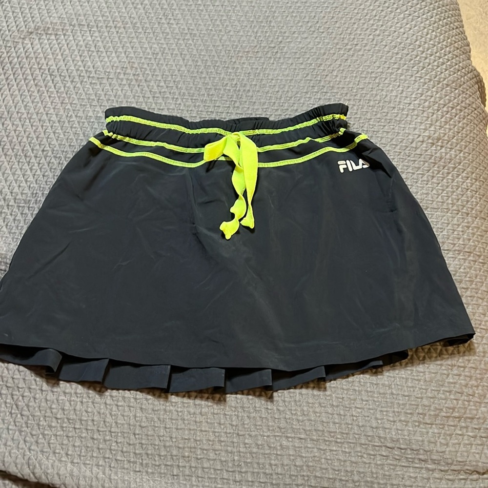 Fila athletic skirt with built in underwear